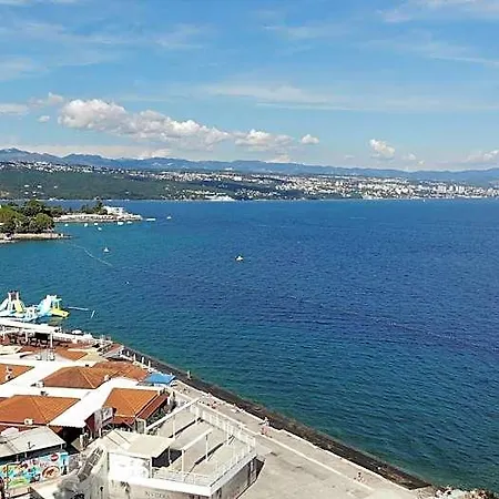 With Seaview * Opatija