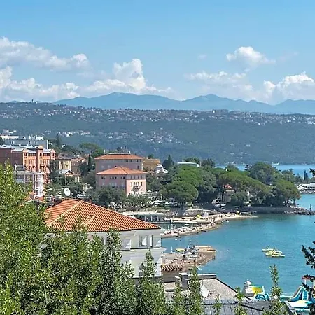Hotel With Seaview 3*